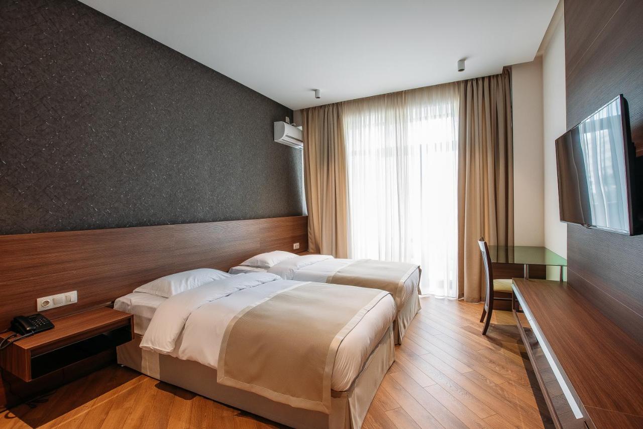 Hotel Parma Tbilisi Exterior foto